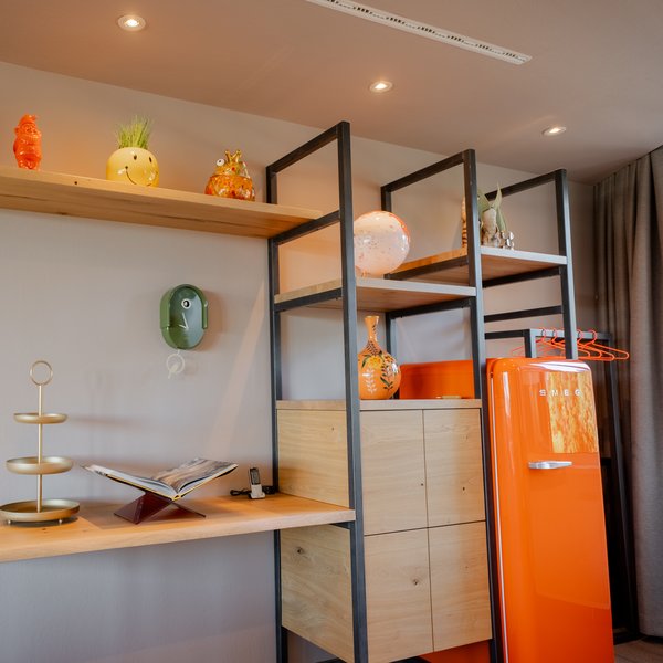 Tagungsraum-Kombination Sunngäl und Füürrot - Detailaufnahme Kühlschrank