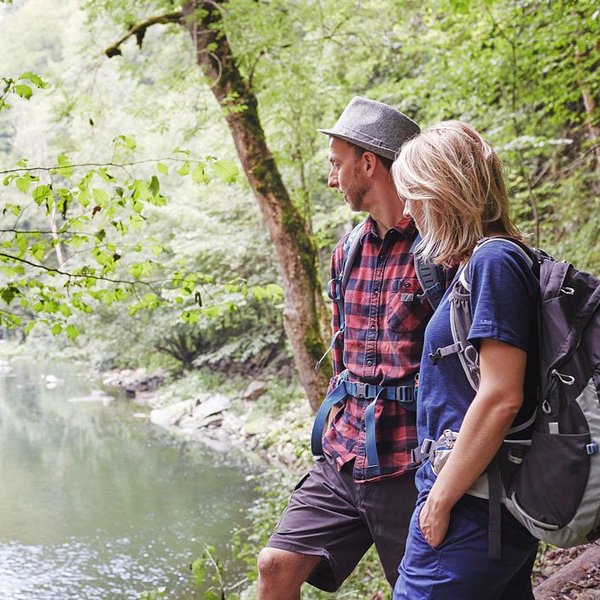 Paar in der Wutachschlucht