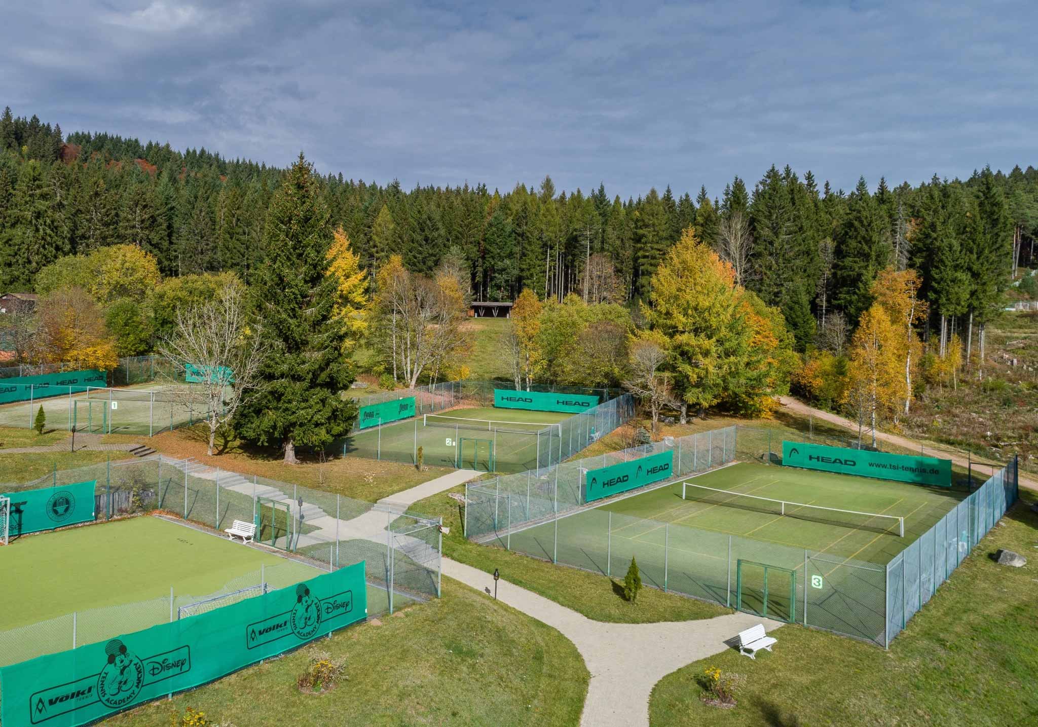 Tennis-Außenplätze im Vier Jahreszeiten am Schluchsee
